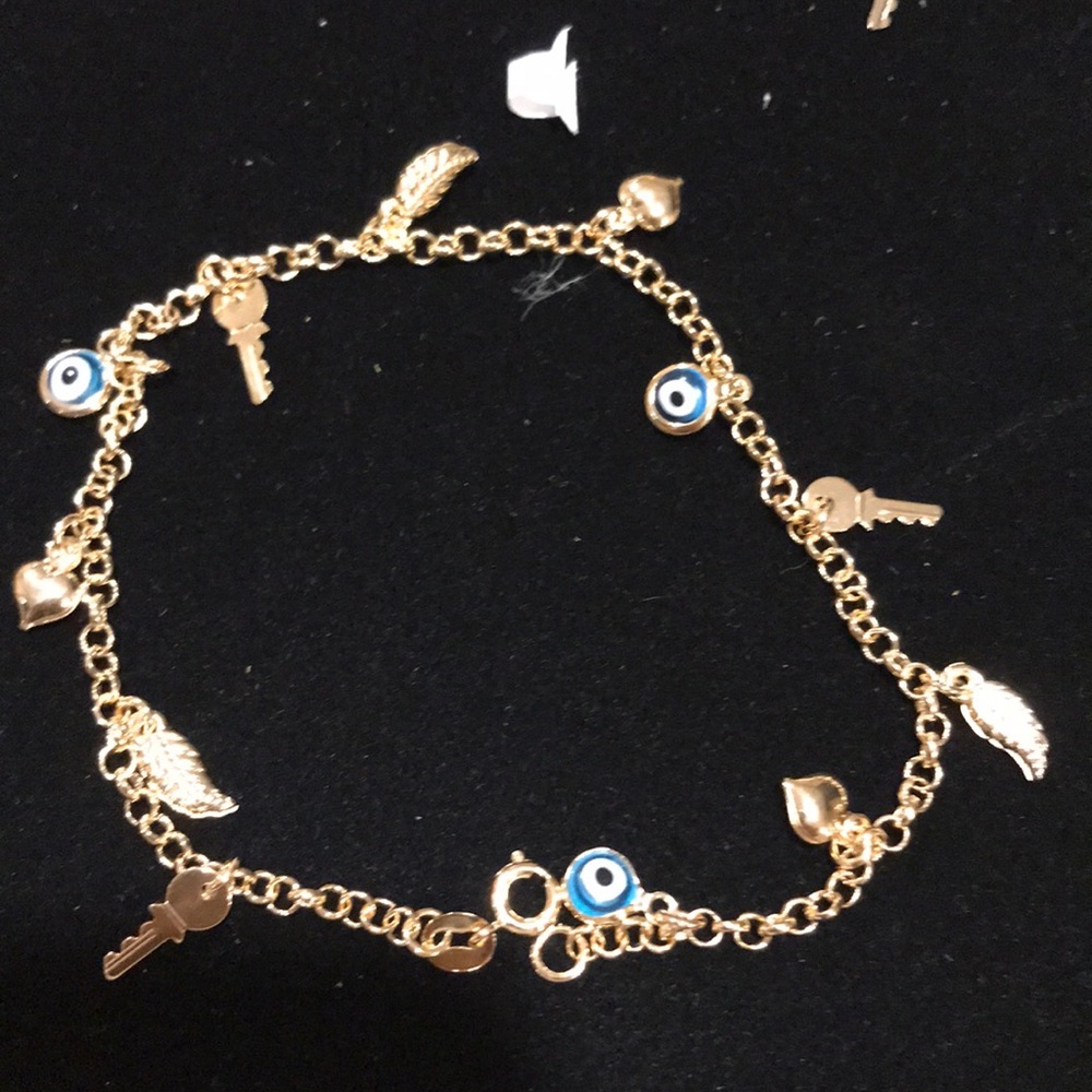 bracelet on the foot